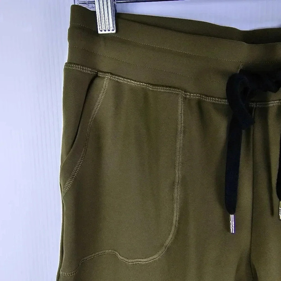 NWOT Zyia Active Olive Unwind Joggers With Ribbed Cuffs and Pockets Size S - Picture 8 of 12